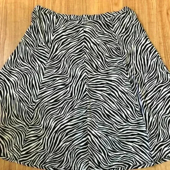 Michael Kors Zebra Print Knee Length Skirt - Picture 1 of 6